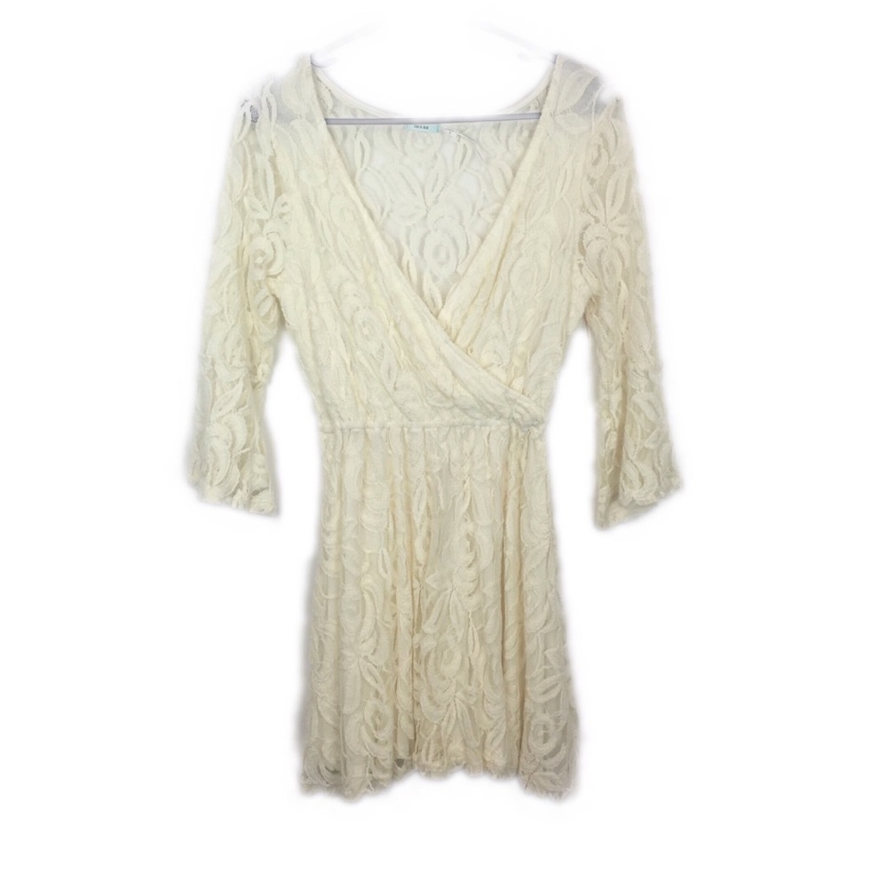 Kimchi Blue Urban Outfitters Lacy White Dress-K10